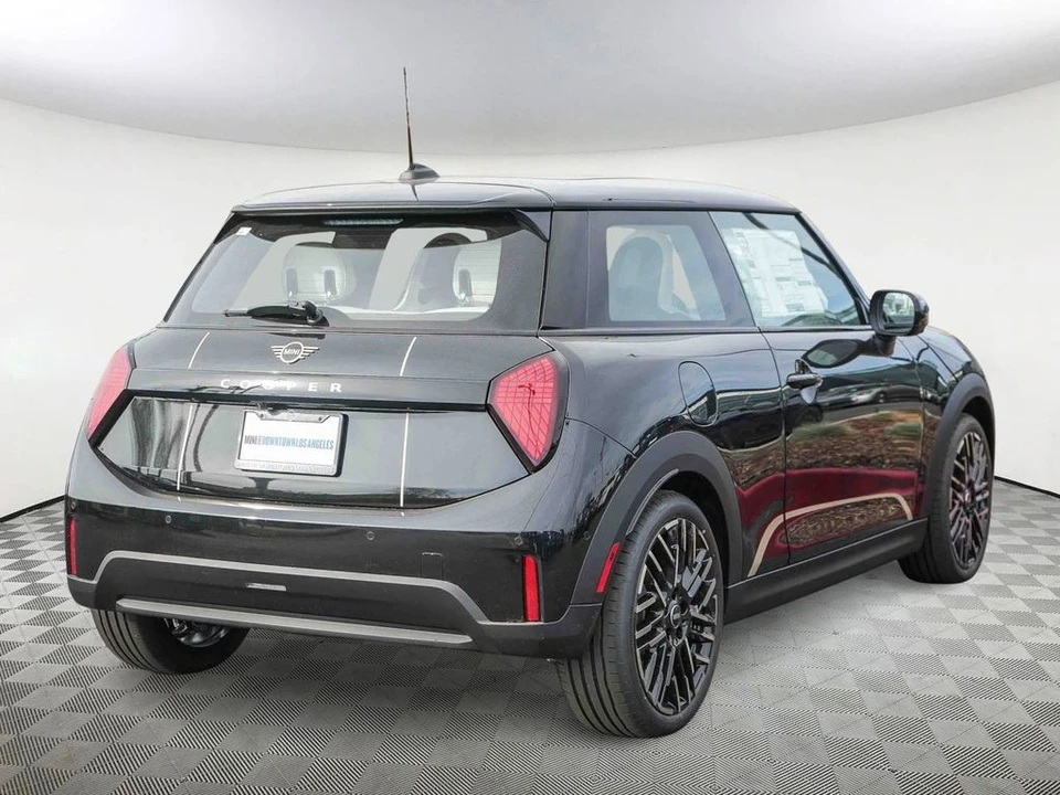 2026 Mini Mini 4th Gen - Image 5 of 28