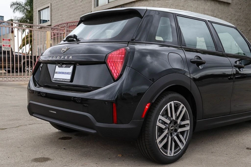 2026 Mini Mini 4th Gen - Image 11 of 31