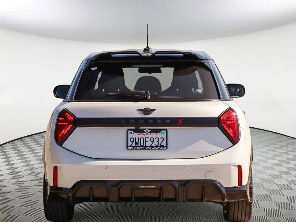 2026 Mini Mini 4th Gen - Image 9 of 31
