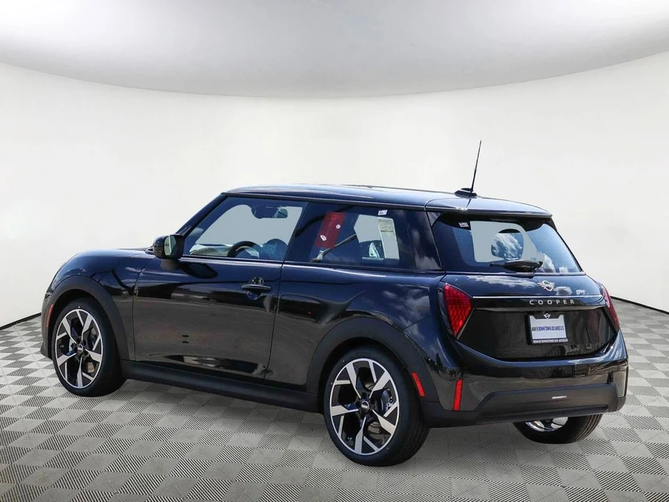 2026 Mini Mini 4th Gen - Image 8 of 31