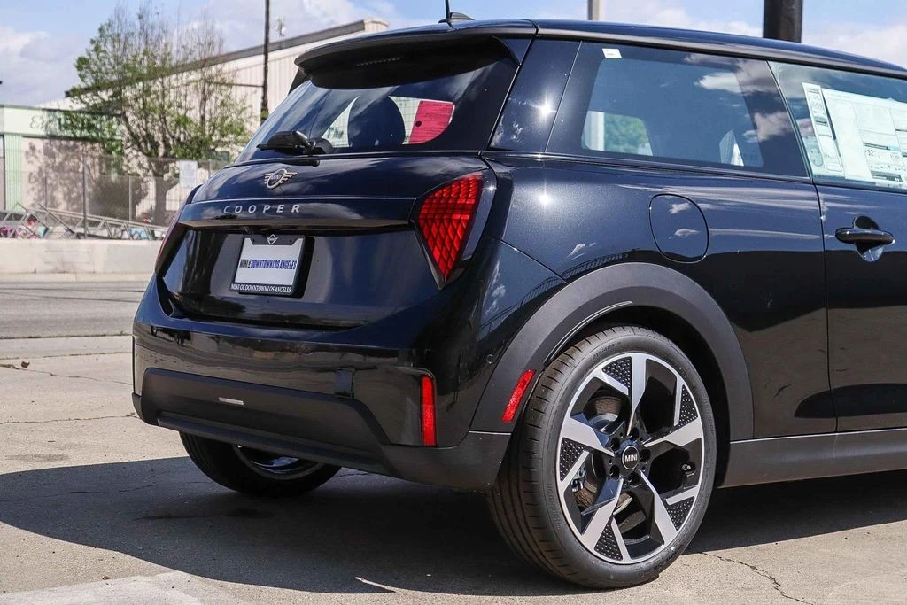 2026 Mini Mini 4th Gen - Image 11 of 31