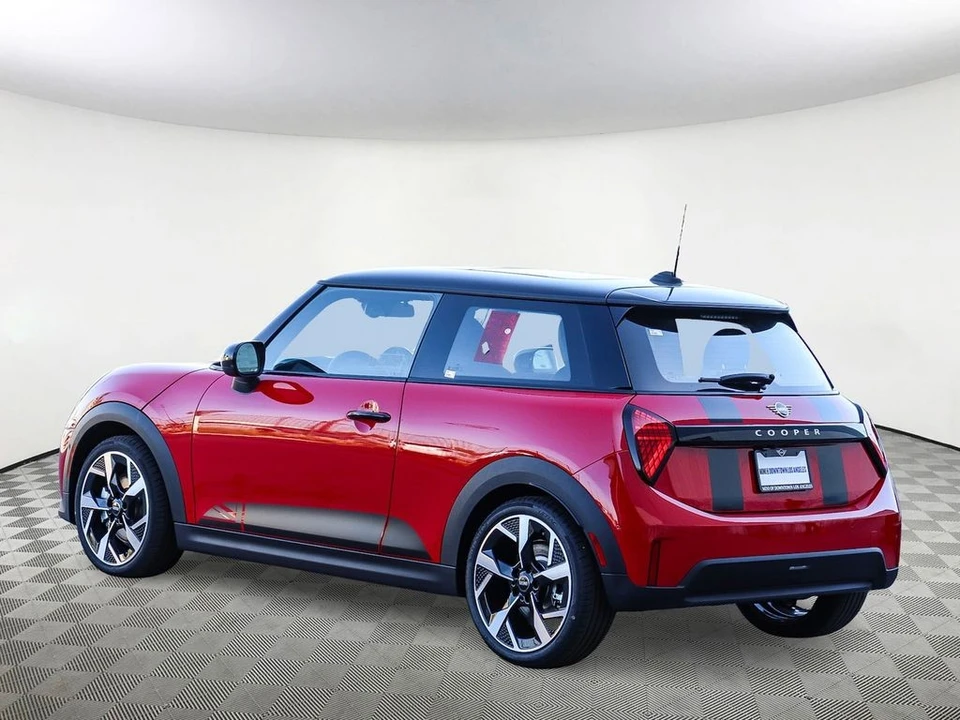 2026 Mini Mini 4th Gen - Image 8 of 31