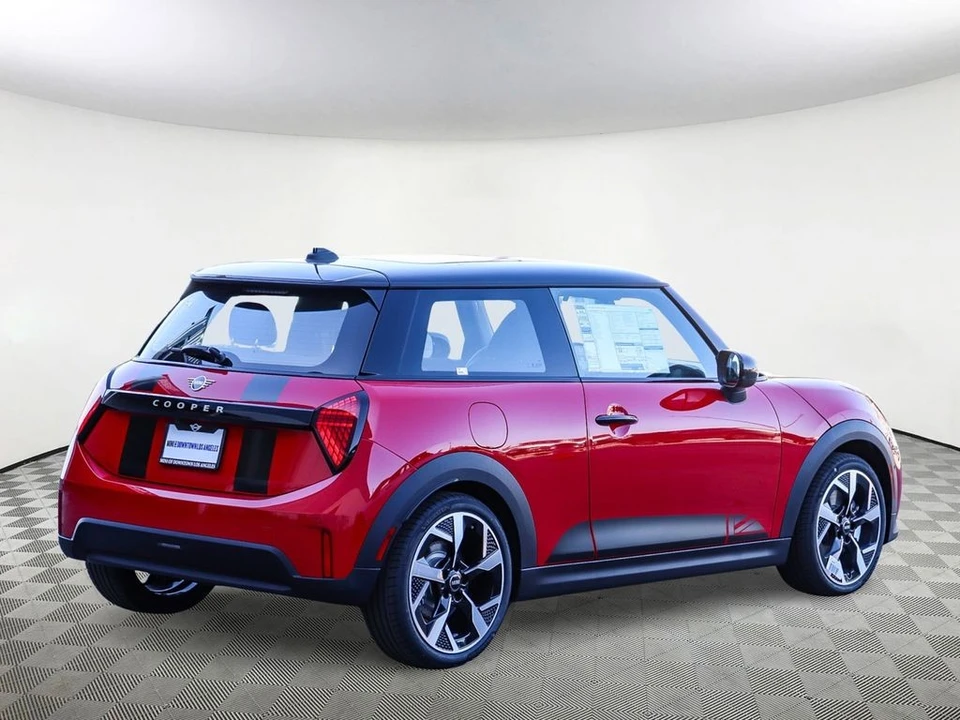 2026 Mini Mini 4th Gen - Image 5 of 31