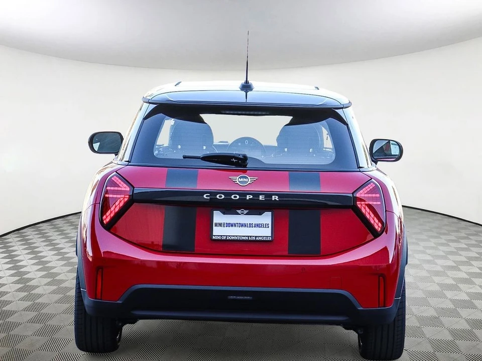 2026 Mini Mini 4th Gen - Image 7 of 31