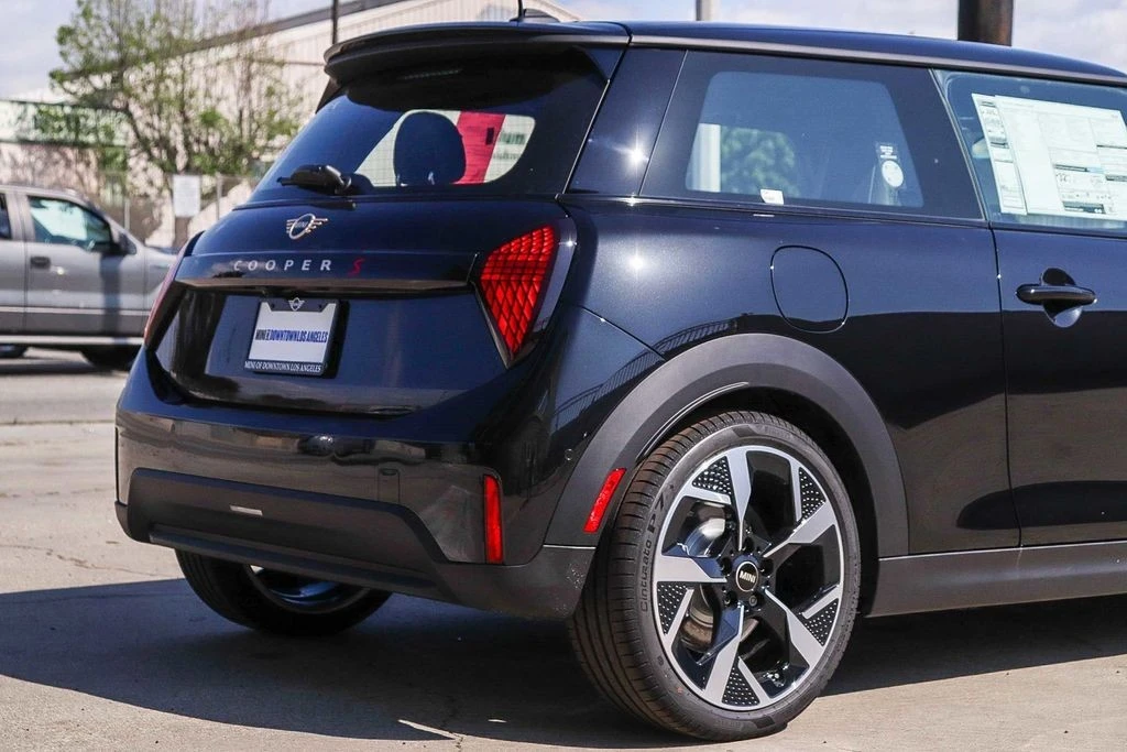 2026 Mini Mini 4th Gen - Image 11 of 31