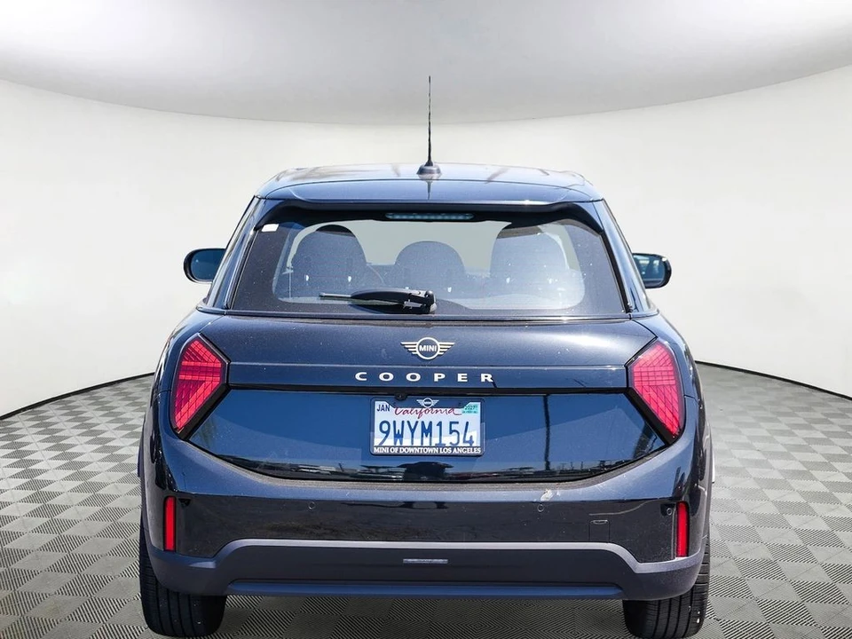 2026 Mini Mini 4th Gen - Image 7 of 29