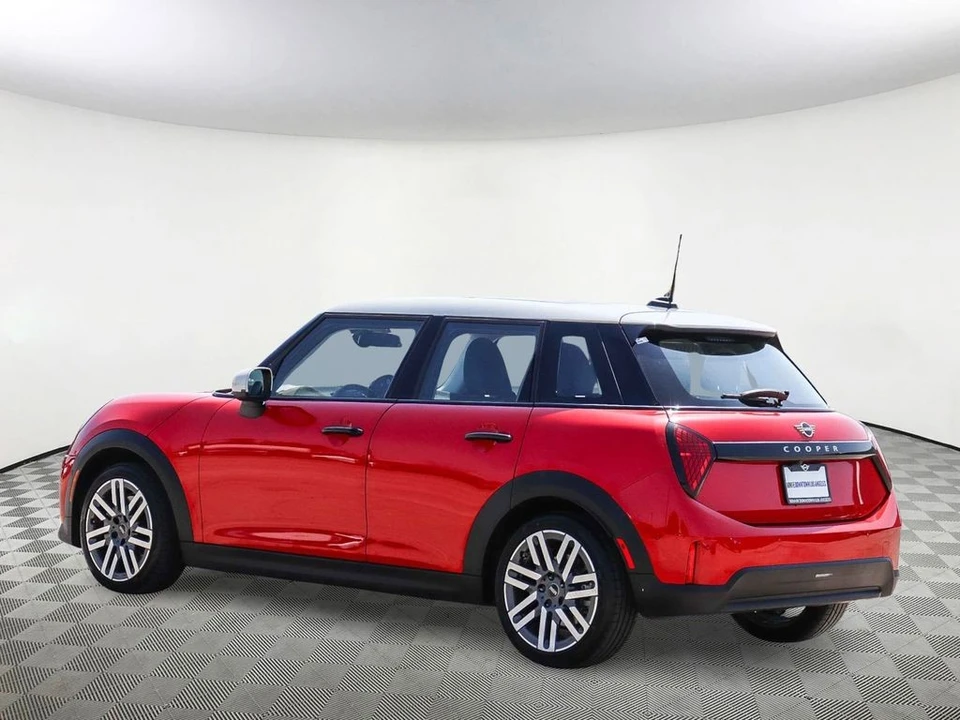 2026 Mini Mini 4th Gen - Image 8 of 31