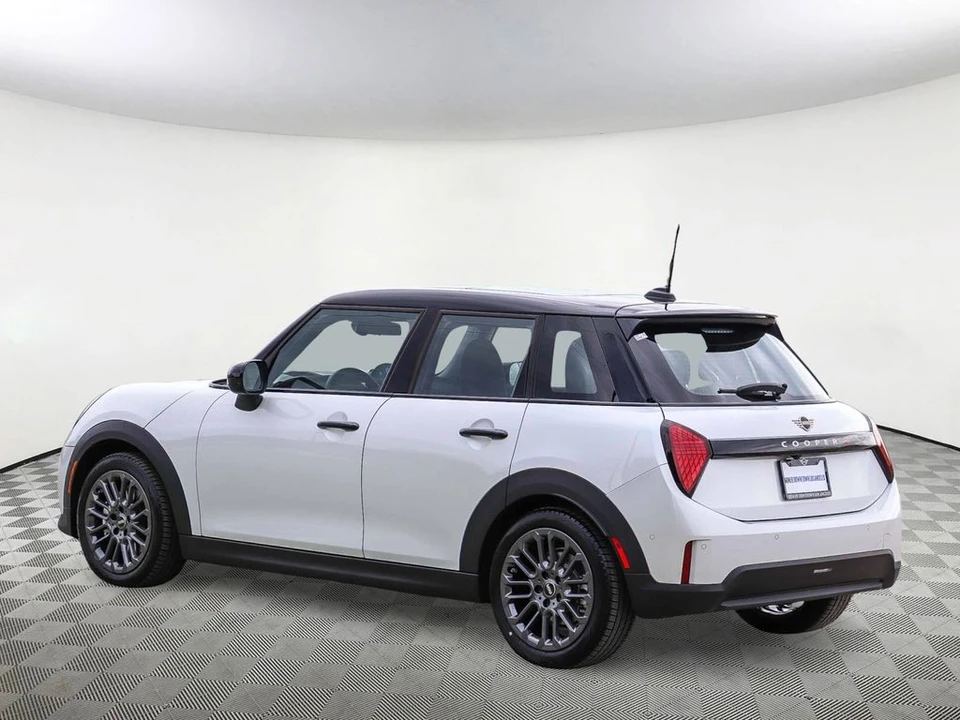 2026 Mini Mini 4th Gen - Image 8 of 31