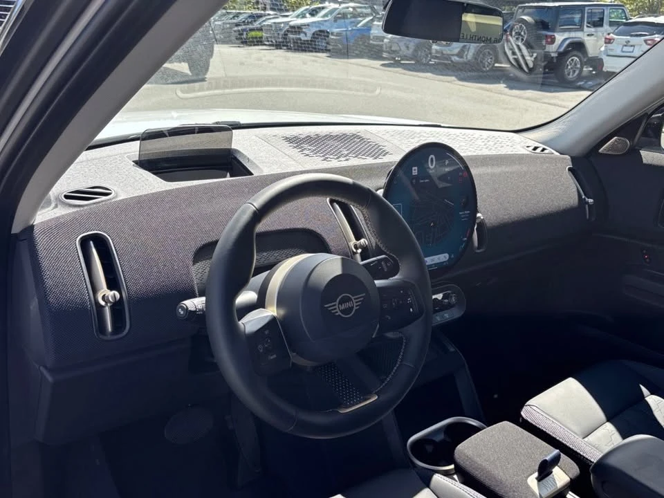 2026 Mini Countryman 3rd Gen - Image 15 of 20