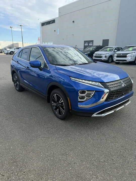 2026 Mitsubishi Eclipse Cross - Image 3 of 8