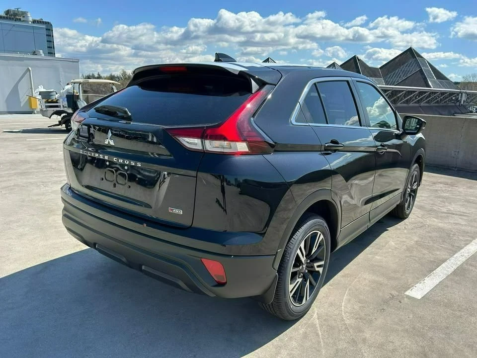 2026 Mitsubishi Eclipse Cross - Image 5 of 19