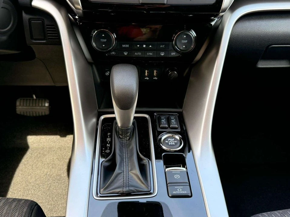 2026 Mitsubishi Eclipse Cross - Image 19 of 20