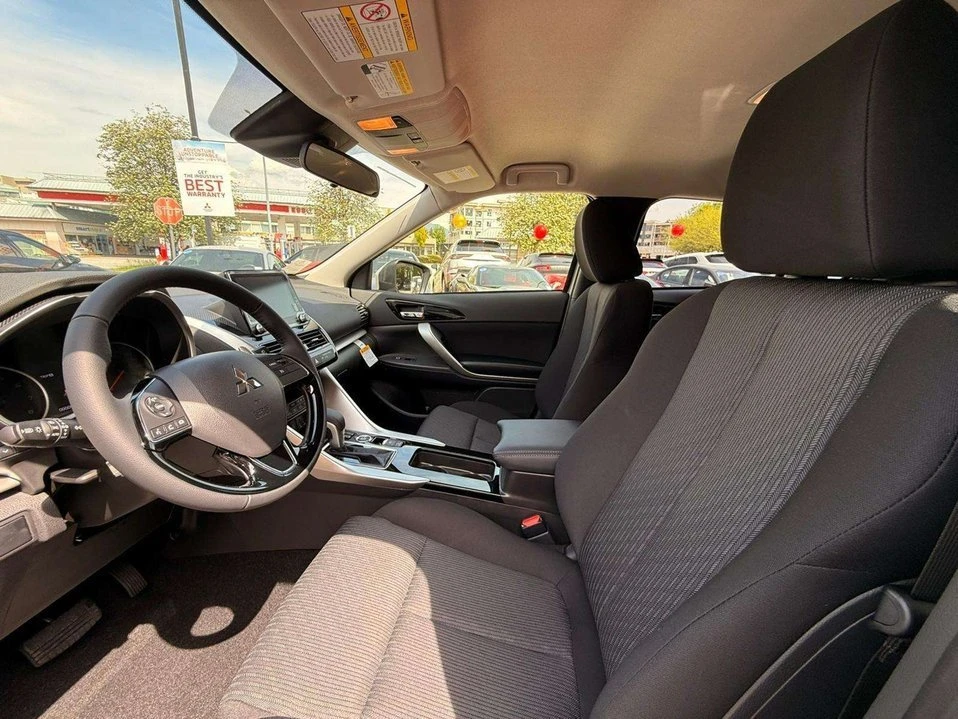2026 Mitsubishi Eclipse Cross - Image 11 of 20