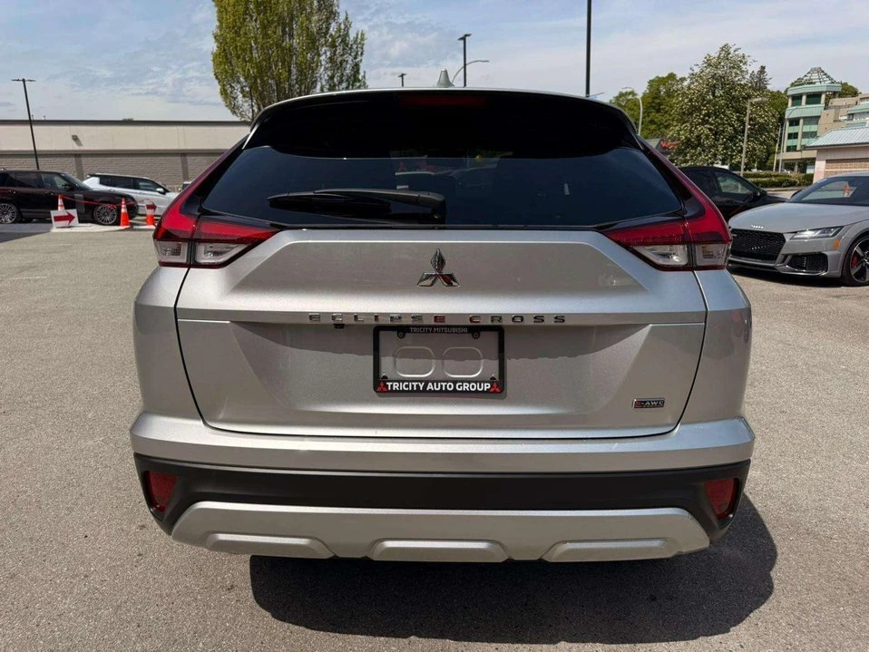 2026 Mitsubishi Eclipse Cross - Image 7 of 20