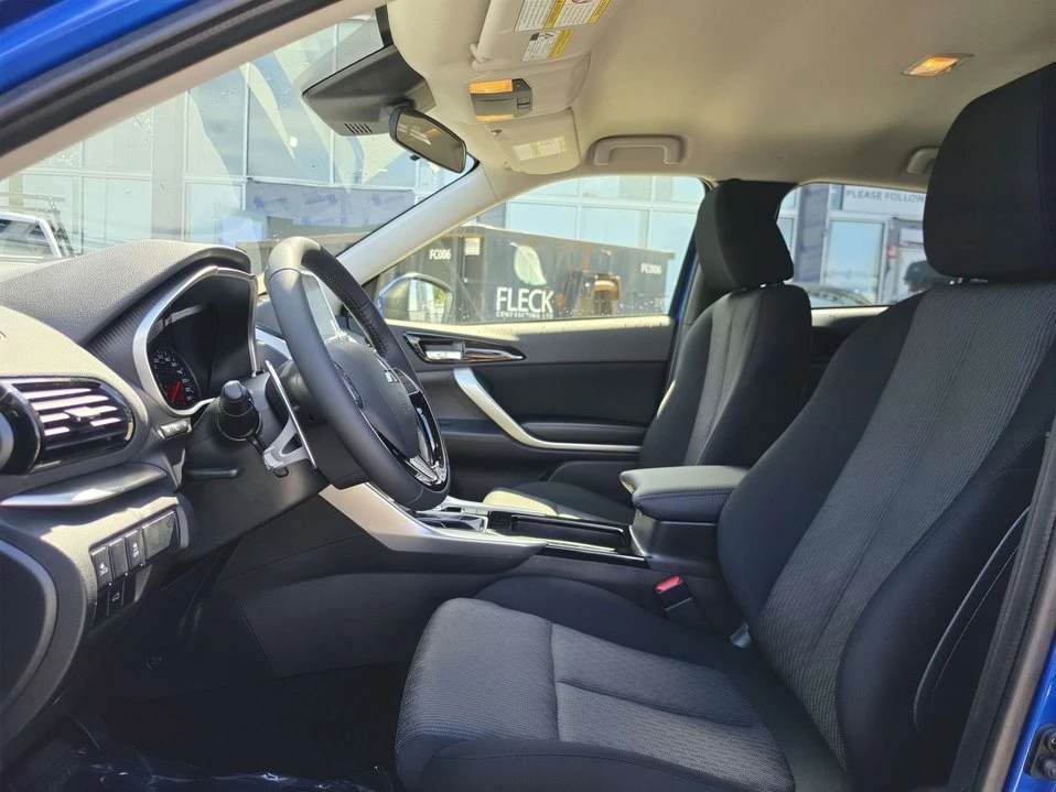 2026 Mitsubishi Eclipse Cross - Image 14 of 20