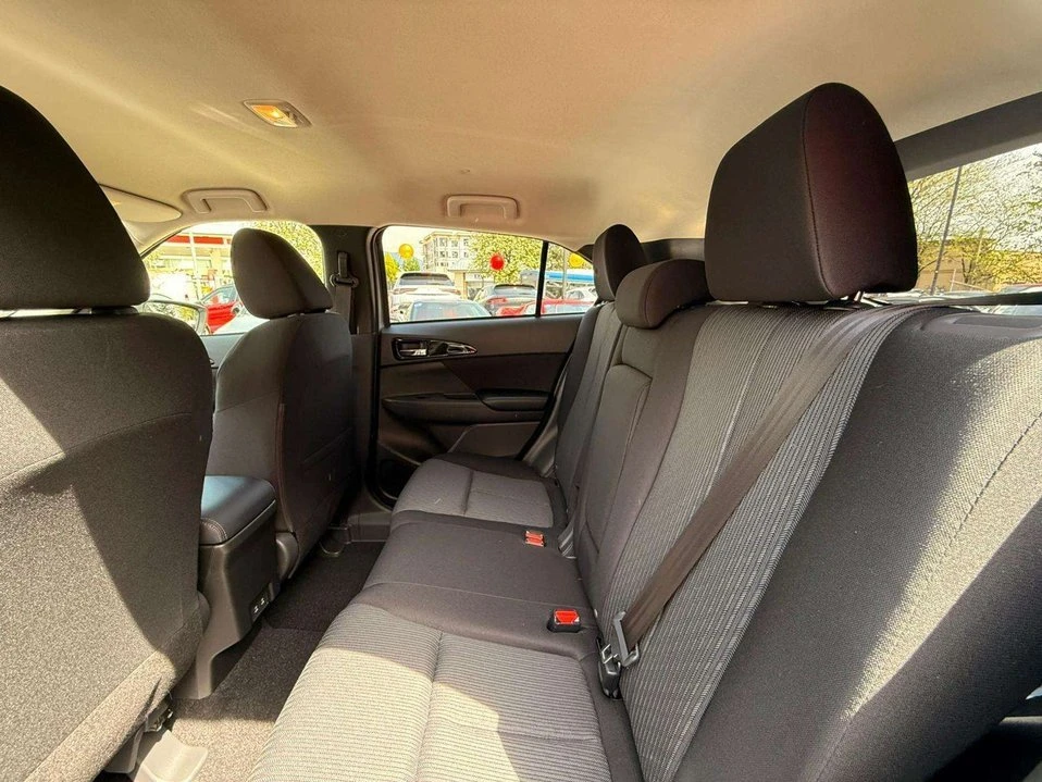 2026 Mitsubishi Eclipse Cross - Image 14 of 20