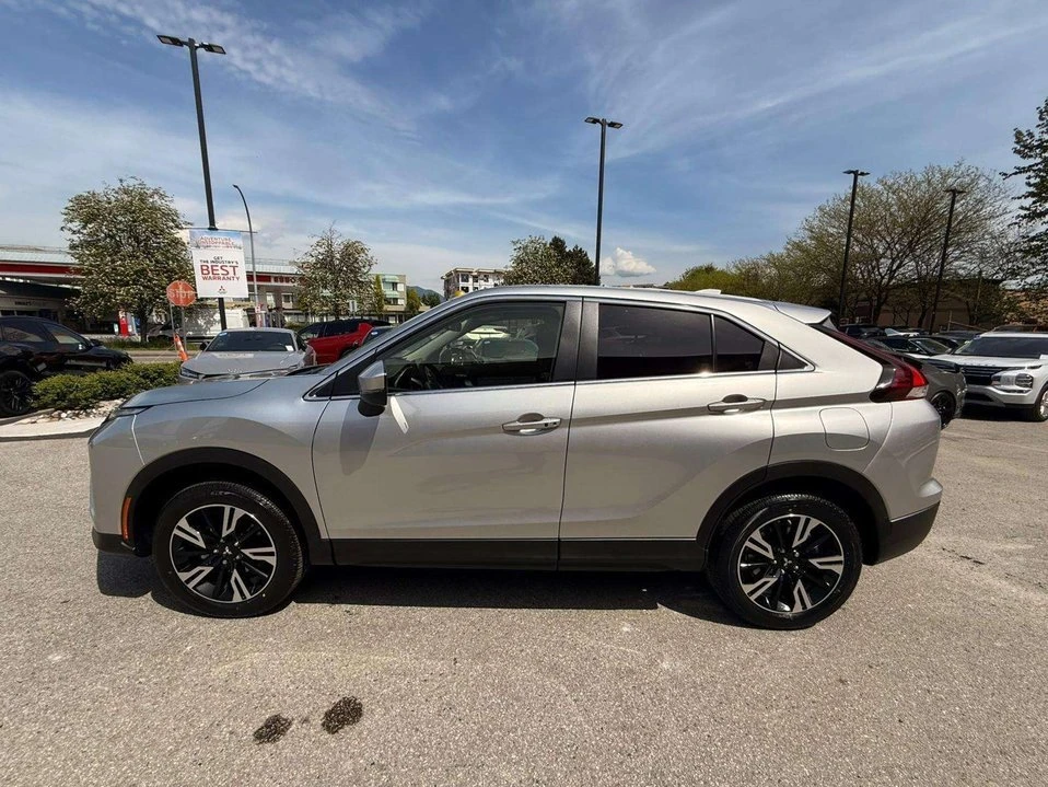 2026 Mitsubishi Eclipse Cross - Image 9 of 20