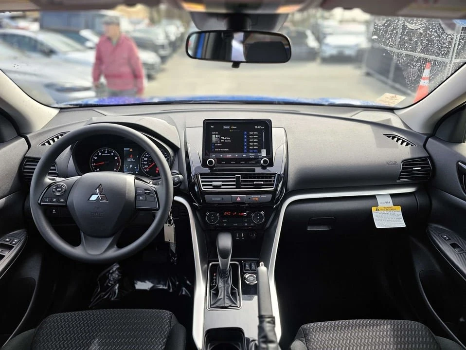 2026 Mitsubishi Eclipse Cross - Image 17 of 20