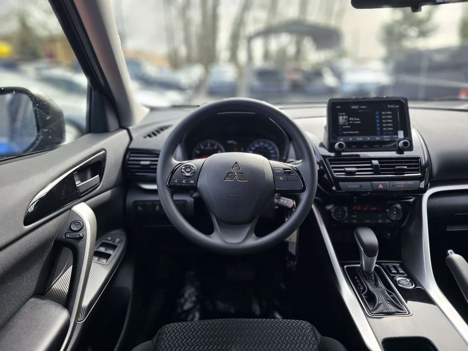 2026 Mitsubishi Eclipse Cross - Image 18 of 20