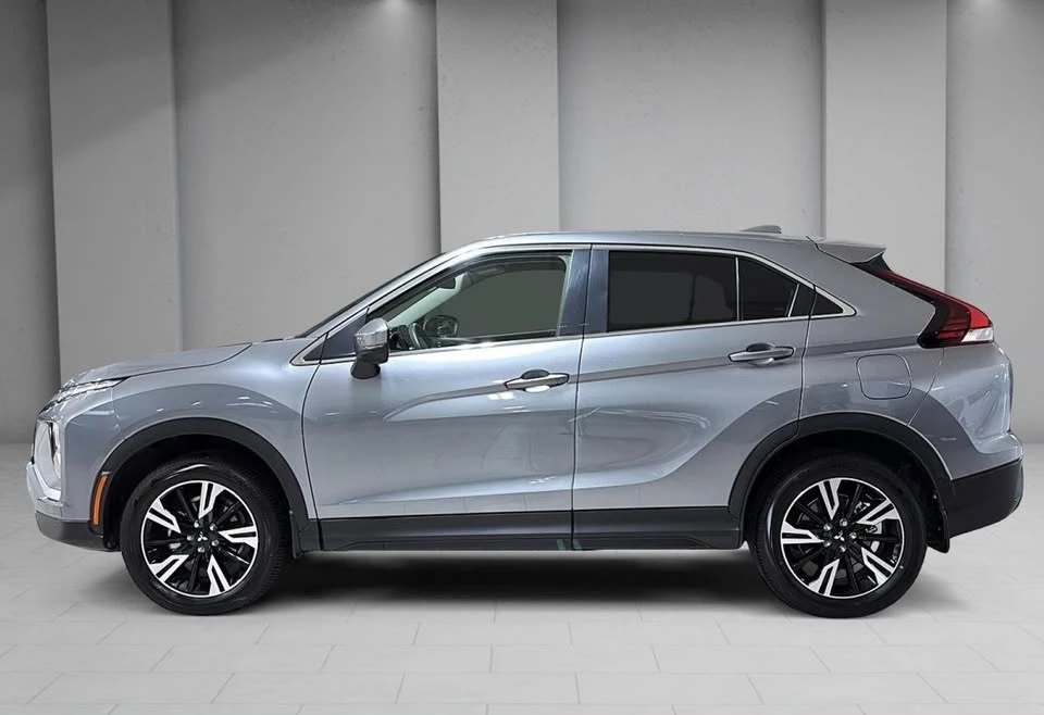 2026 Mitsubishi Eclipse Cross - Image 3 of 18