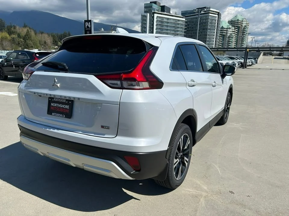 2026 Mitsubishi Eclipse Cross - Image 3 of 18