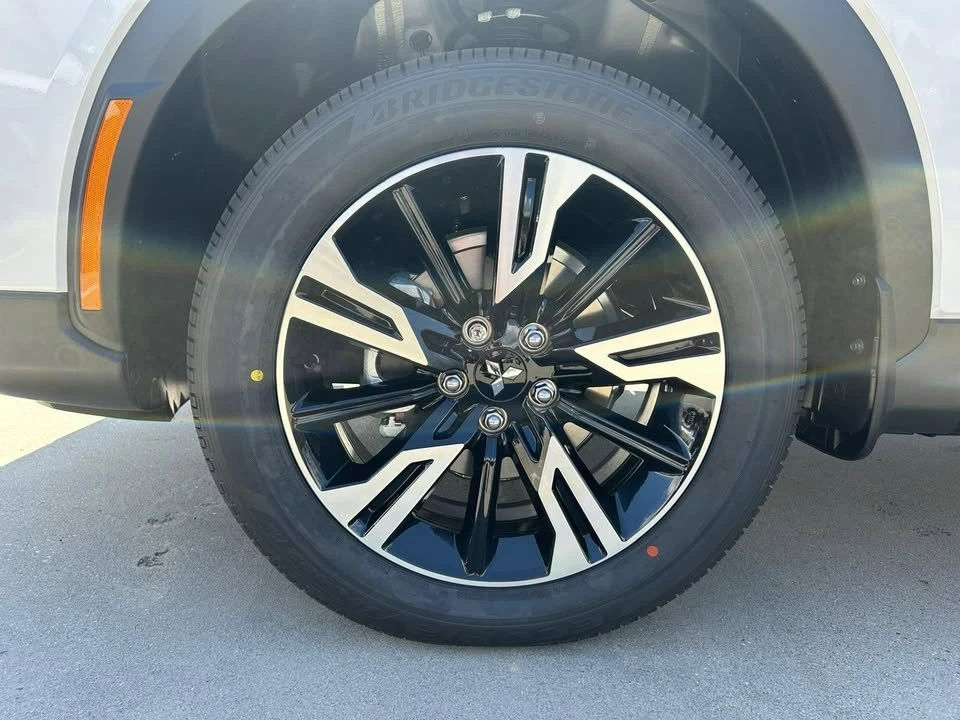 2026 Mitsubishi Eclipse Cross - Image 18 of 18
