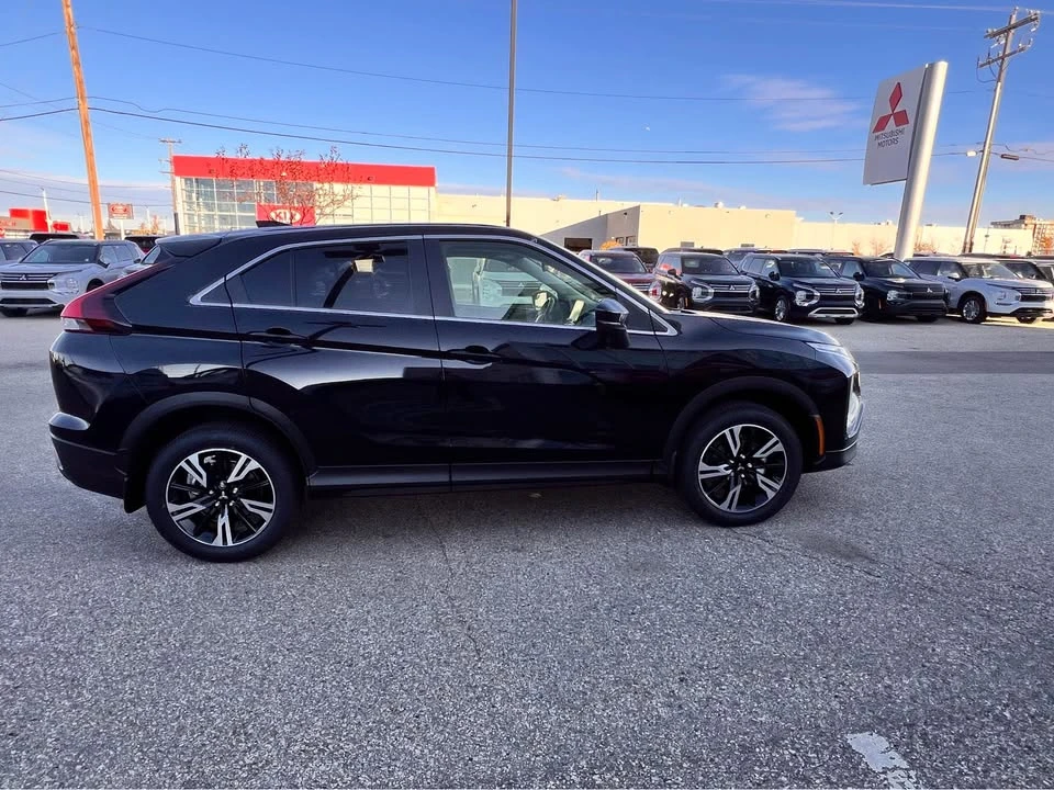 2026 Mitsubishi Eclipse Cross - Image 4 of 9