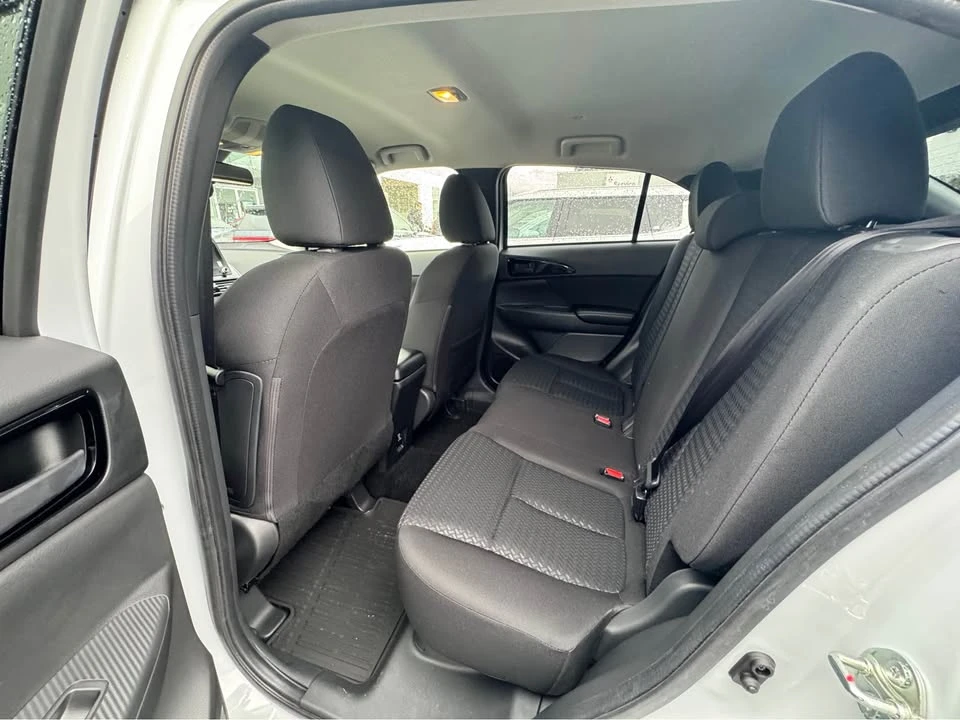 2026 Mitsubishi Eclipse Cross - Image 8 of 11