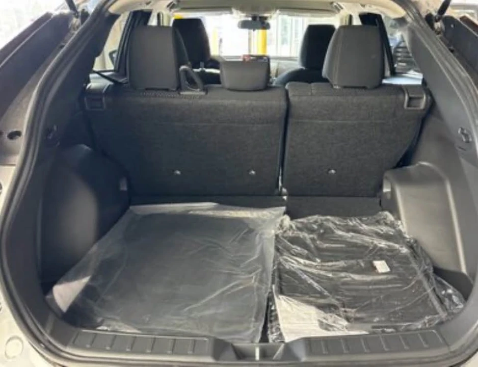 2026 Mitsubishi Eclipse Cross - Image 3 of 4