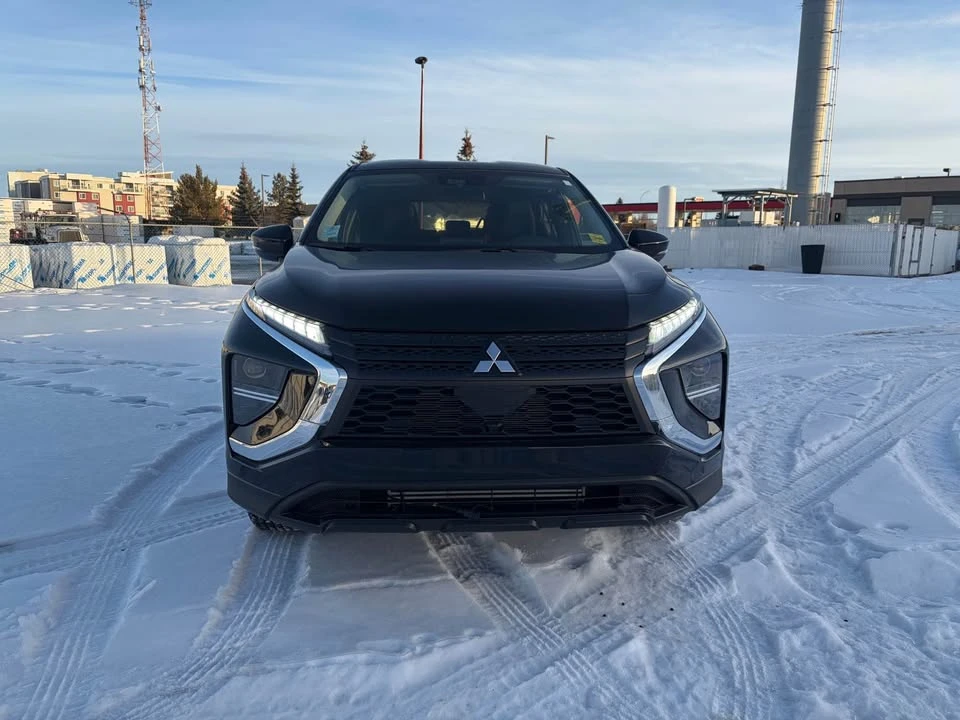 2026 Mitsubishi Eclipse Cross - Image 2 of 10