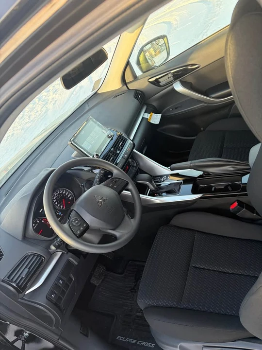 2026 Mitsubishi Eclipse Cross - Image 7 of 10