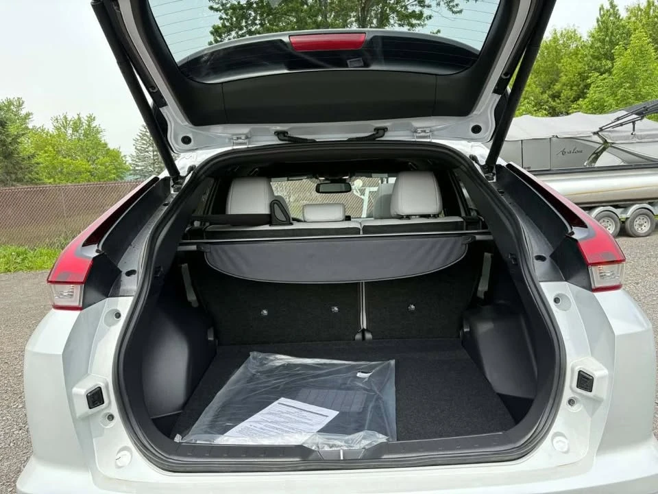 2026 Mitsubishi Eclipse Cross - Image 7 of 20