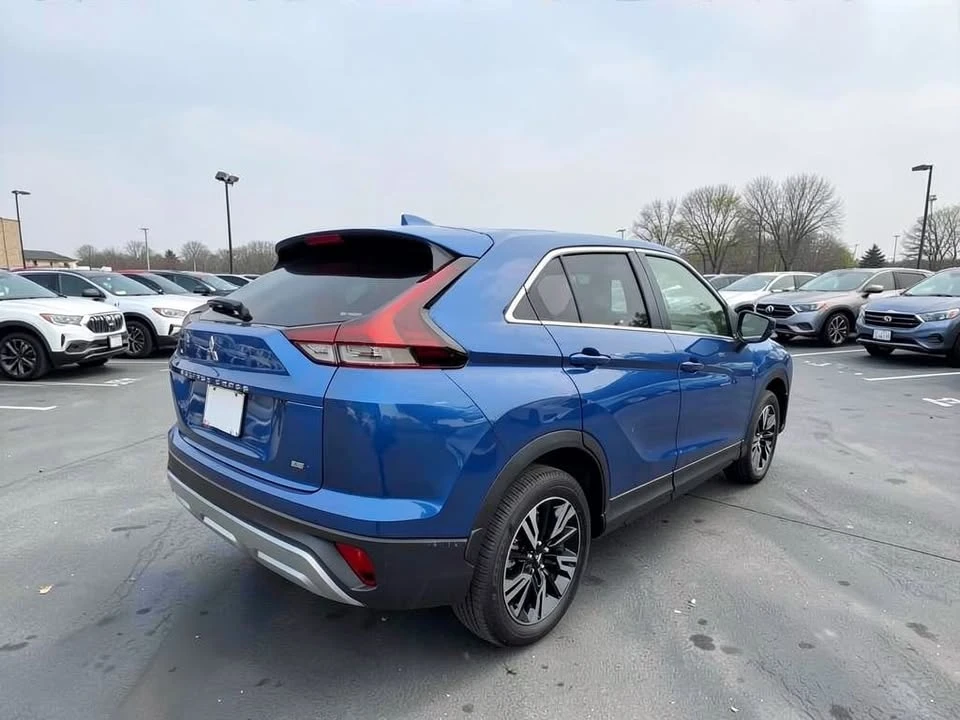 2026 Mitsubishi Eclipse Cross - Image 9 of 20