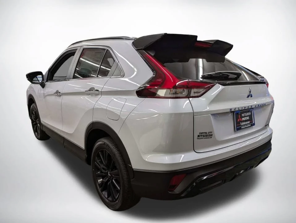 2026 Mitsubishi Eclipse Cross - Image 4 of 11