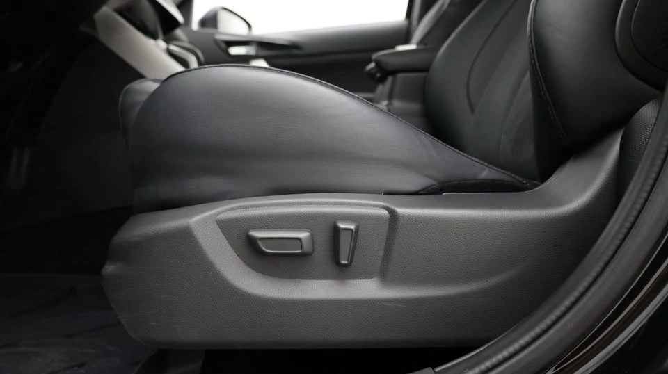 2026 Mitsubishi Eclipse Cross - Image 13 of 20