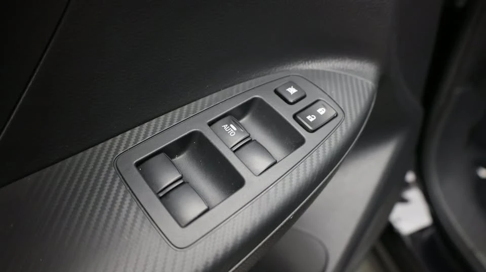 2026 Mitsubishi Eclipse Cross - Image 12 of 20