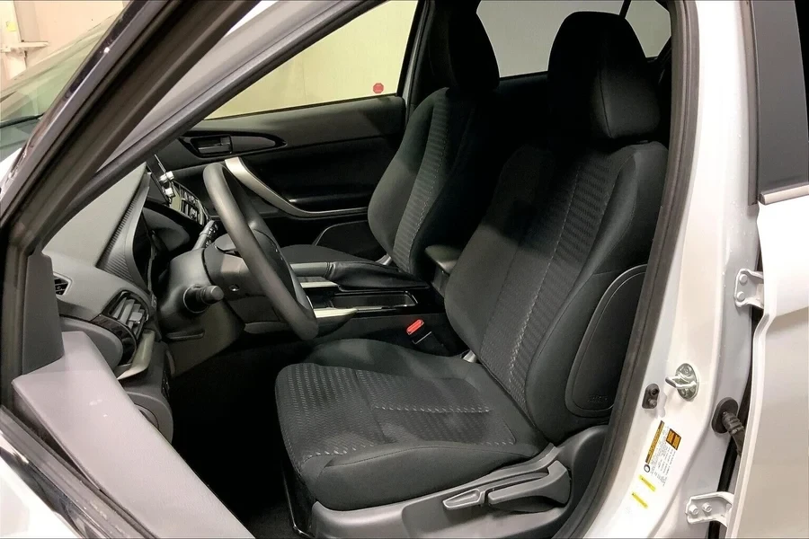 2026 Mitsubishi Eclipse Cross - Image 6 of 7