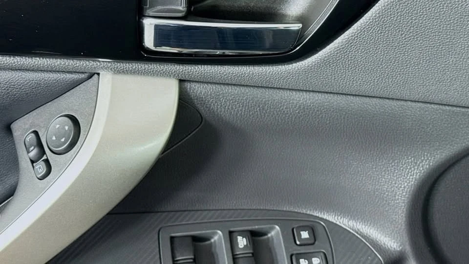 2026 Mitsubishi Eclipse Cross - Image 18 of 20
