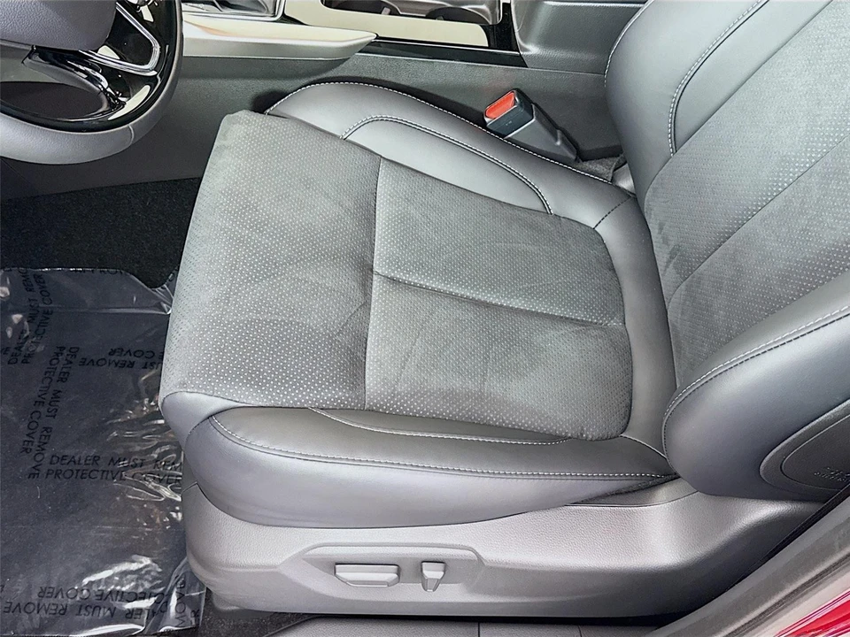 2026 Mitsubishi Eclipse Cross - Image 18 of 21