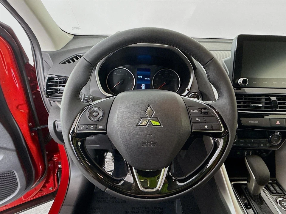 2026 Mitsubishi Eclipse Cross - Image 11 of 21