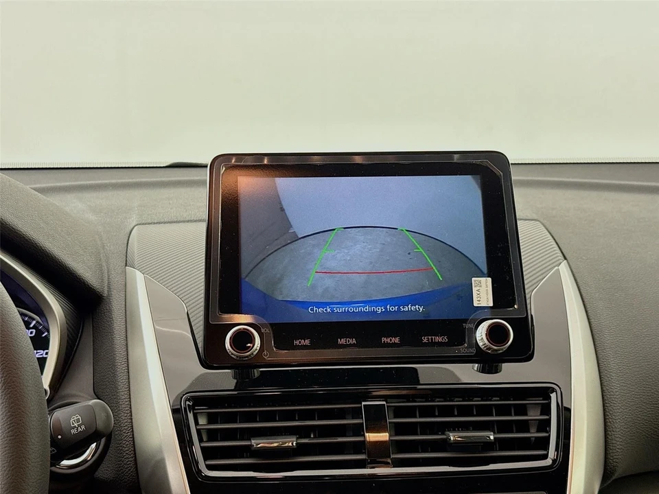 2026 Mitsubishi Eclipse Cross - Image 13 of 21