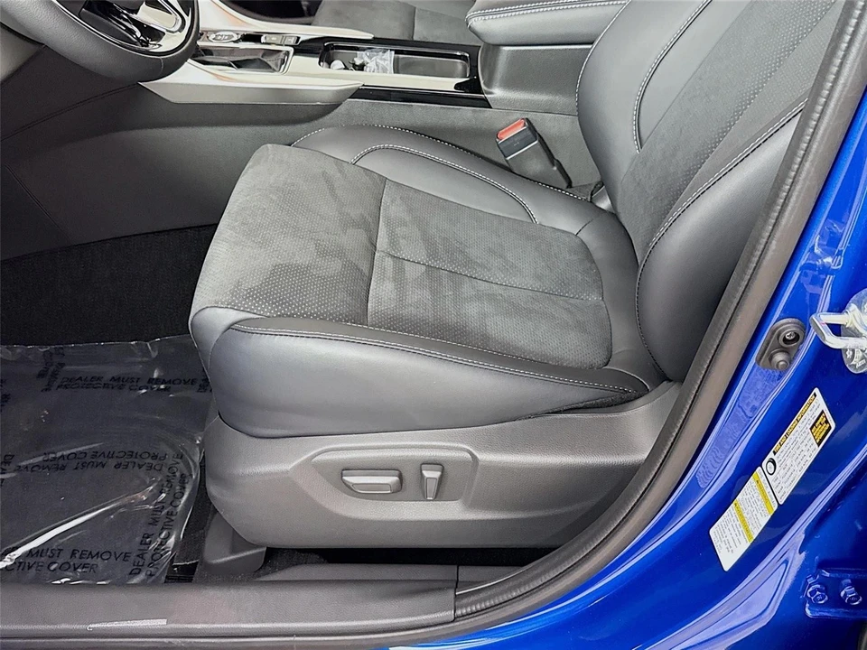 2026 Mitsubishi Eclipse Cross - Image 18 of 21
