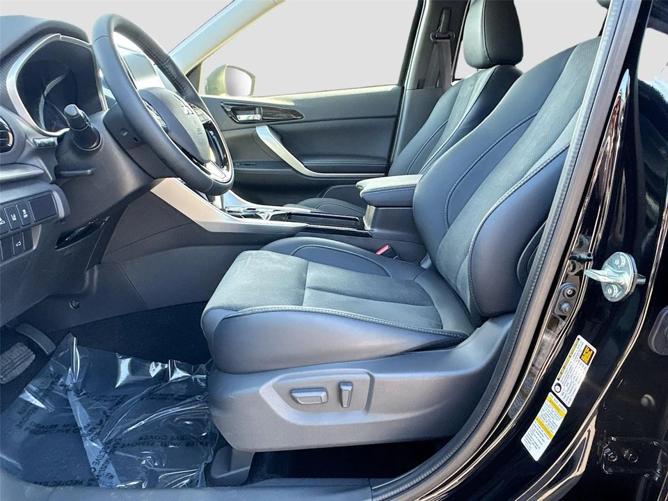 2026 Mitsubishi Eclipse Cross - Image 18 of 21