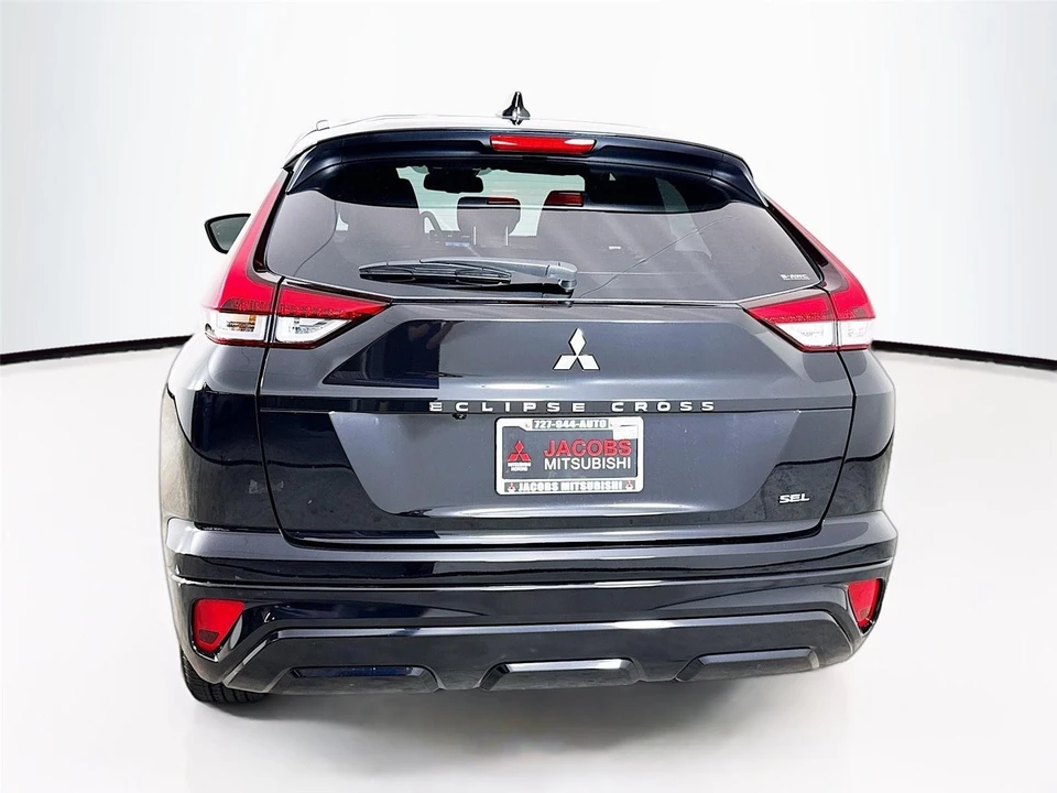 2026 Mitsubishi Eclipse Cross - Image 9 of 21