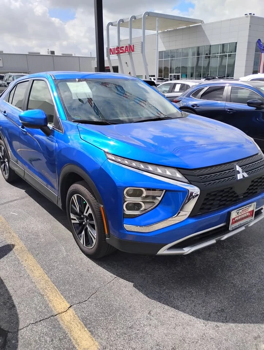 2026 Mitsubishi Eclipse Cross - Image 2 of 9