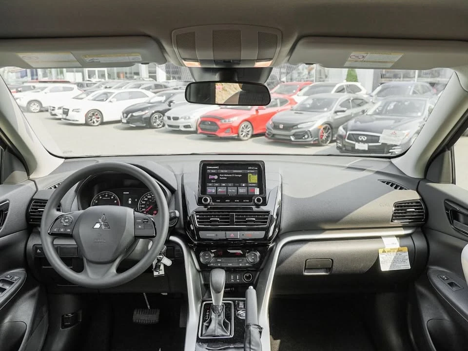 2026 Mitsubishi Eclipse Cross - Image 13 of 20