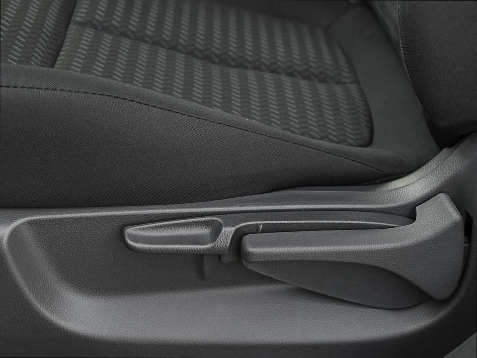 2026 Mitsubishi Eclipse Cross - Image 12 of 20