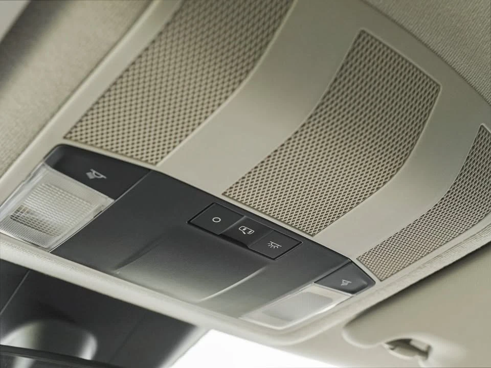 2026 Mitsubishi Eclipse Cross - Image 14 of 20