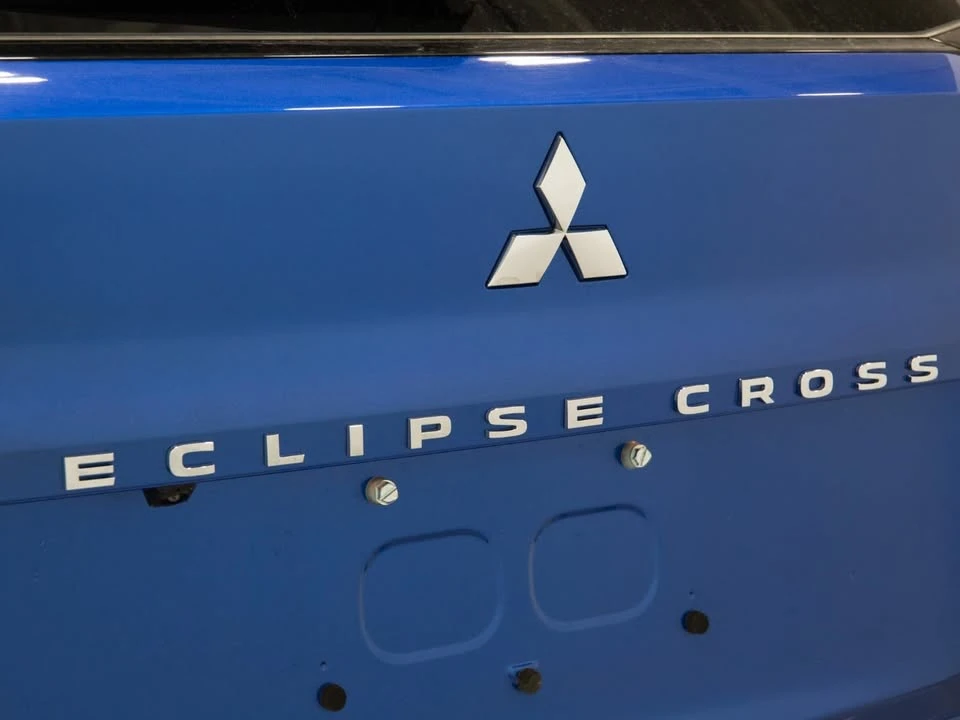 2026 Mitsubishi Eclipse Cross - Image 12 of 20