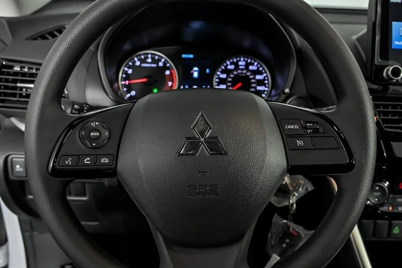 2026 Mitsubishi Eclipse Cross - Image 20 of 28